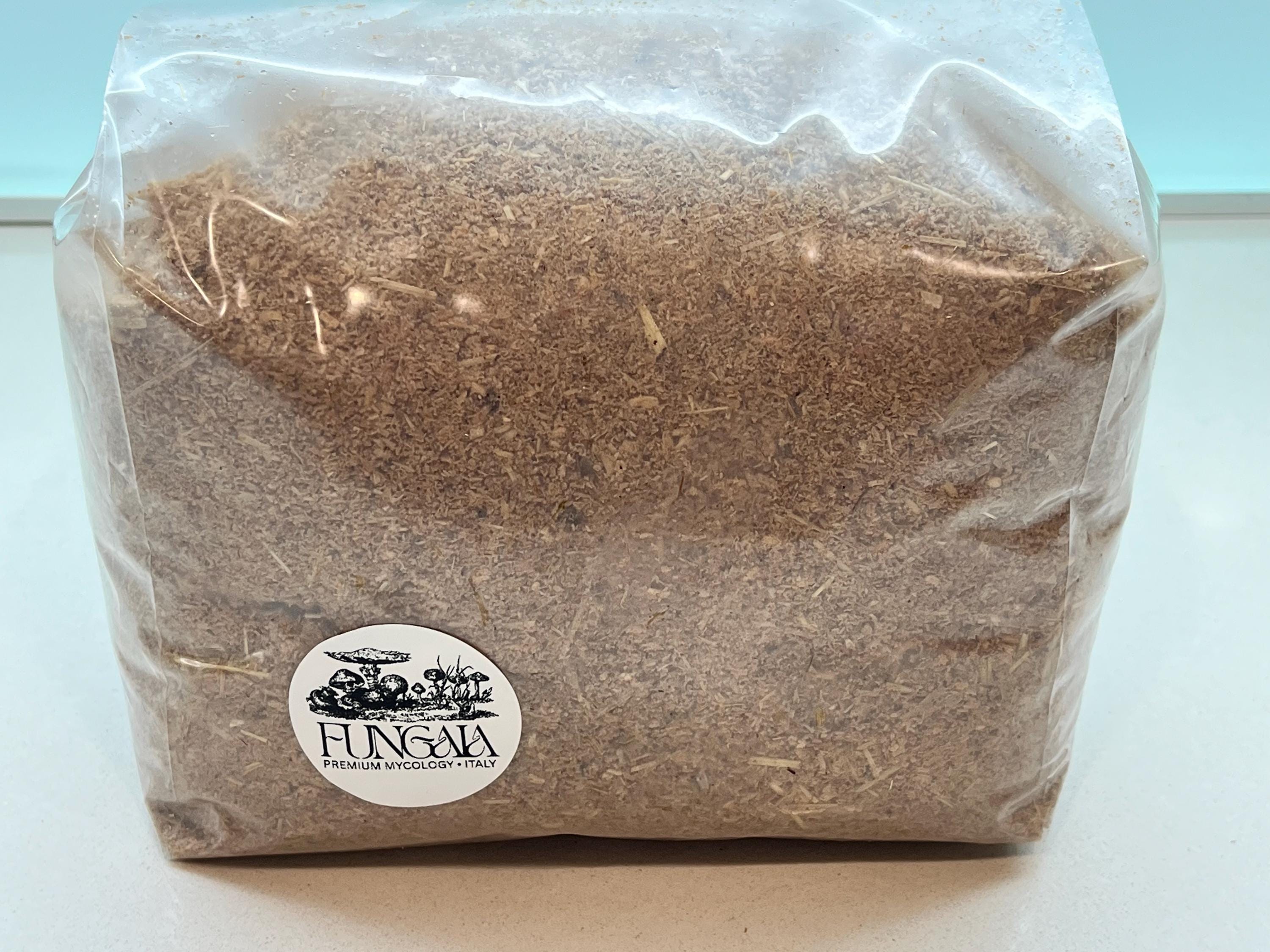 Substrato Master Blend 2.2kg Sterilizzato Funghi Gourmet Medicinali Terriccio Professionale Alta Resa